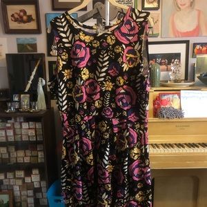LuLaRoe 3xl sleeveless Amelia flowers
